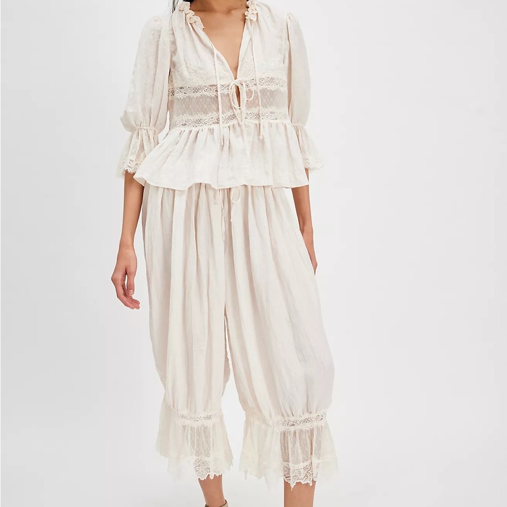 NWOT FREE PEOPLE Forever Young Bloomer Pants